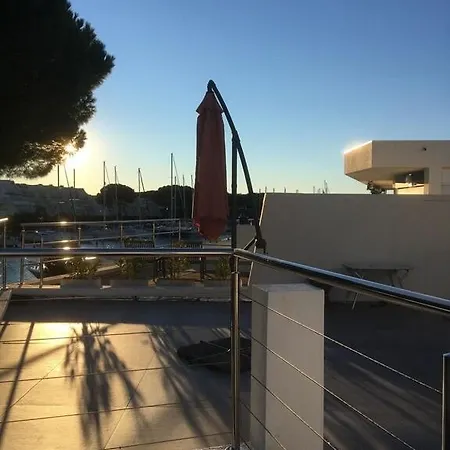 Otel Superbe Marina A Port Camargue *